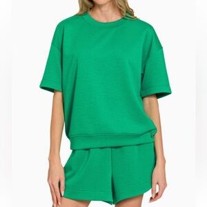 Scuba Round Neck & Dolphin Short Set- Kelly Green